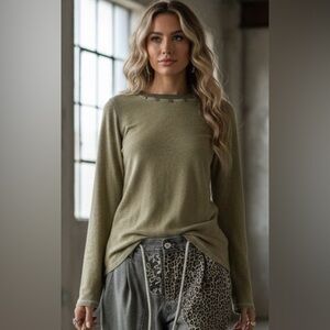 NWT POL Clothing Contrast Stitch Leaf Studded Long Sleeve Top Olive